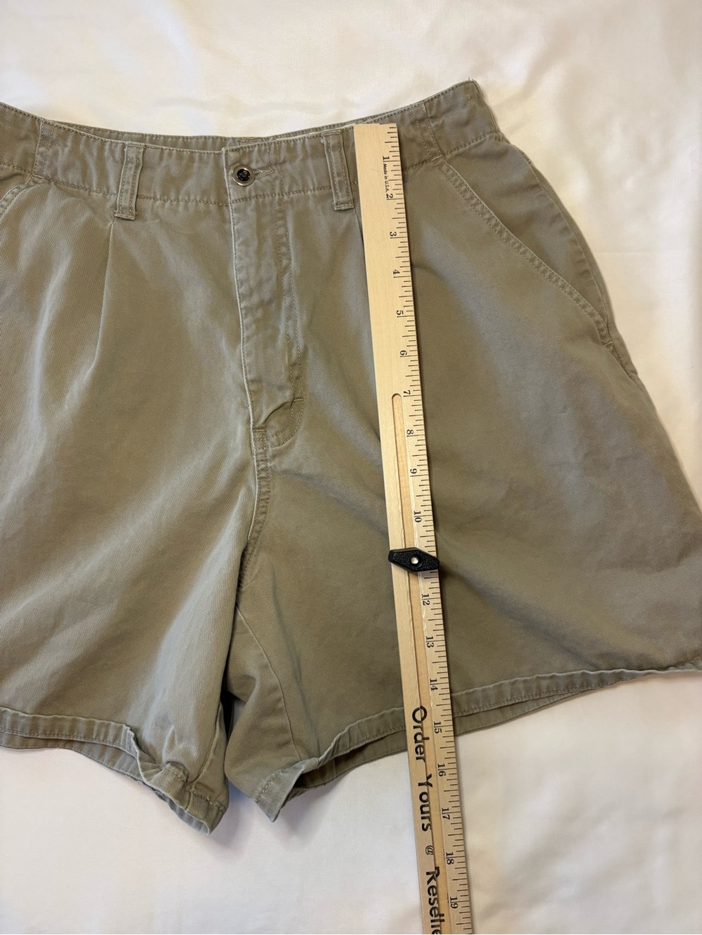 Eddie‎ Bauer Women's Khaki Flat-Front Shorts - Picture 6 of 8